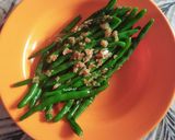 Foto langkah ke 3 dari resep Tumis buncis bawang putih.