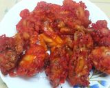 A picture of step 1 of Honey Garlic Chilli Chicken.