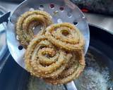 Minty Chakli recipe step 4 photo