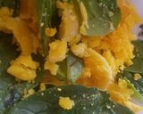 Foto langkah ke 2 dari resep Egg Spinach Salad.