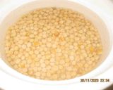 Foto del paso 1 de la receta: Frituras de chícharos y bacalao