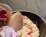 Foto langkah ke 6 dari resep Nasi Goreng Buah Naga.