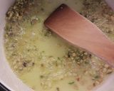 Pas rețetă Spaghetti de bostănel cu cremă de avocado și fistic 3 fotografie