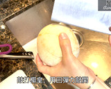 【桃膠椰皇燉蛋白】這個營養豐富又養顏的甜品 ! 在家輕鬆自家制吧 !的食譜步驟3照片