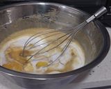 Foto langkah ke 3 dari resep Bolu Karamel Mini.