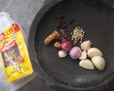 Foto langkah ke 1 dari resep Semur Ayam, Tahu, Telur Puyuh.
