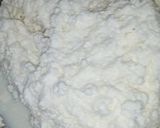 A picture of step 2 of Homemade makhan.