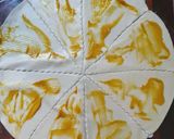 Foto del paso 2 de la receta: Medialunas rellenas de Jamón y Queso