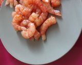 Foto del paso 1 de la receta: Revuelto de setas y gambas