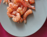Foto del paso 1 de la receta: Revuelto de setas y gambas