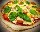Foto del paso 4 de la receta: Pizza napolitana casera (masa con prefermento)