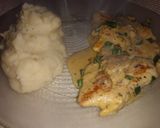 Foto del paso 3 de la receta: Pollo al verdeo con puré de papas 💜