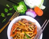 A picture of step 6 of Udon Noodles Veggie Stir-fry.