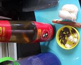 A picture of step 2 of Lo tu kha (pork leg in soy sauce).