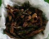 A picture of step 5 of Crispy Fried Bhindi.