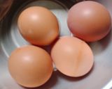 Foto langkah ke 2 dari resep Telur Masak Acar Kuning.
