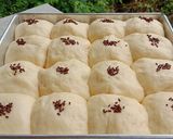 Foto langkah ke 3 dari resep Roti sobek coklat.