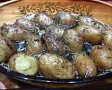 Foto del paso 4 de la receta: Cerdo al Malbec con papas doradas en finas hierbas