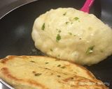 รูปขั้นตอนการทำที่ 4 ของ Avocado Naan อะโวคาโดนาน