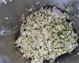 Foto del paso 1 de la receta: Crema de calabacín, hinojo y cebolla en Monsieur Cuisine
