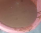 صورة لخطوة 3 من وصفة كيكة بدون بيض و بدون حليب بزاف بنينة 😋 صوص شوكولاته ساهلة 😉