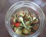 Foto del paso 2 de la receta: Ajíes picantes en vinagre