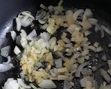 Foto del paso 2 de la receta: Lentejas con salchichas de viena