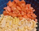Foto langkah ke 1 dari resep Egg Drop Corn Soup with Tofu.