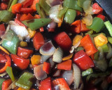 Foto del paso 7 de la receta: Solomillo en salsa