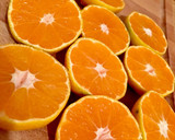 Foto del paso 1 de la receta: Bizcocho de mandarina - muy tierno 🍊