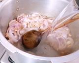 A picture of step 1 of Mutton Salan 😋.