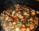 Foto langkah ke 5 dari resep Cah Kakap Kacang Polong.