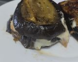 Foto del paso 6 de la receta: Sandwich de berenjena, pollo bbq y queso🧀🌯🥙🍆