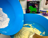A picture of step 3 of Baked Cheesecake & Blueberry Wine Sauce.