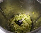 Foto del paso 2 de la receta Crema de verduras con garbanzos y jamón crujientes