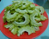 Foto langkah ke 1 dari resep Tumis Pare Udang (Anti Pahit).