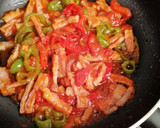 Foto del paso 4 de la receta: Tostas de pimientos y bacon