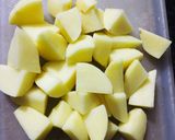 तंदुरी आलू (Tandoori Aloo recipe in marathi) रेसिपी स्टेप 1 फोटो 
