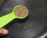 A picture of step 1 of Tadka Veggie Maggi Masala.