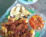 Foto langkah ke 6 dari resep Ayam goreng lengkuas.