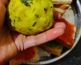 A picture of step 4 of Vada Pav Ulta.