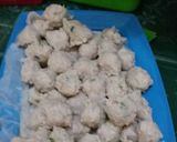 Foto langkah ke 5 dari resep Bakso ayam kenyal.