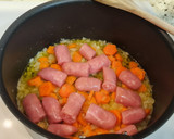 Foto del paso 3 de la receta: Salchichas frescas guisadas con verduras