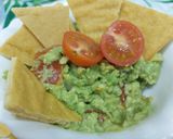 Foto del paso 1 de la receta Nachos caseros con harina de garbanzo y guacamole casero