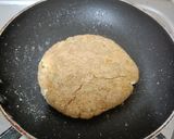 A picture of step 4 of Rajgira paratha stuffed with Paneer. (Vrat Special).