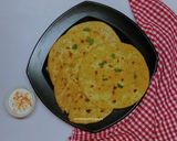 A picture of step 5 of Gobhi Parathe.