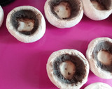 Foto del paso 6 de la receta: Champiñones rellenos en salsa de pimientos