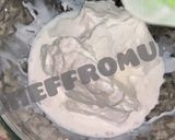 A picture of step 1 of Cocoa Coffee Ice Cream.