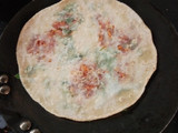 મસાલા લસણ રોટી (Masala Lasan Roti Recipe In Gujarati)