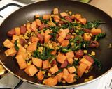 A picture of step 6 of Vickys Chorizo and Sweet Potato Hash, GF DF EF SF NF.